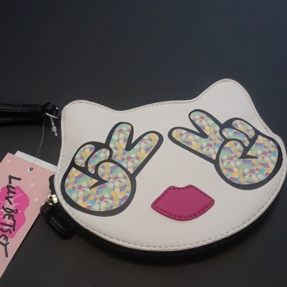 Betsey Johnson Handbags - ✌Betsey Johnson peace hands wristlet!✌